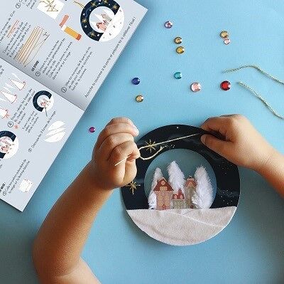 Coffret Créatif Couronne de Noël + Livret – L’Atelier Imaginaire